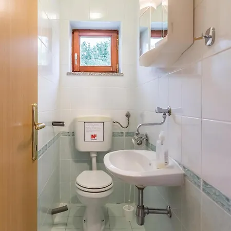Holiday home 6 Bedroom In